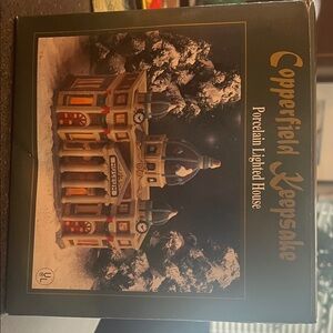 Dickens Porcelain Lighted House - Cream and Blue